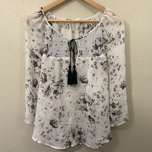 Maurices Sheer Floral Peasant Top Tassel Tie Black White Watercolor Size L EUC